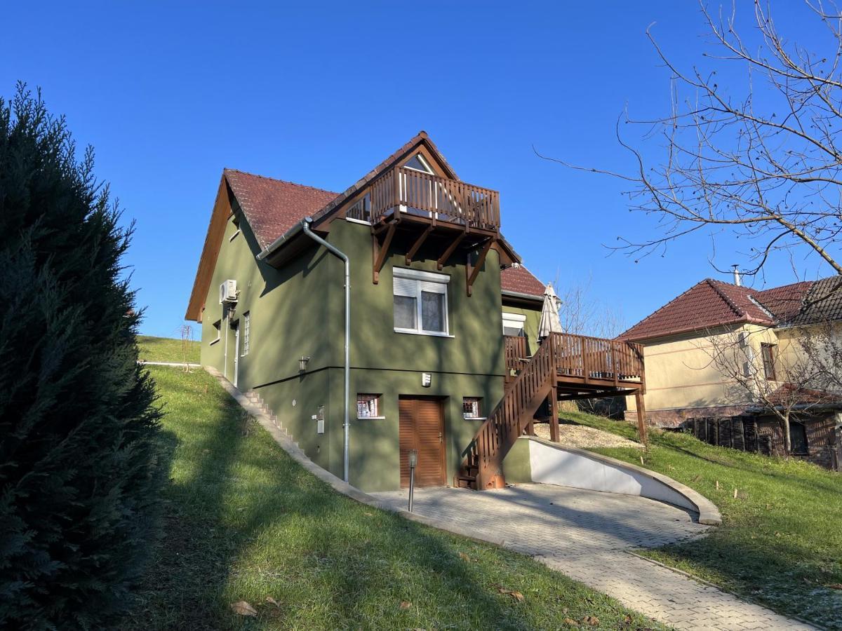 Sunnyside Apartmanhaz Zalakaros Dış mekan fotoğraf