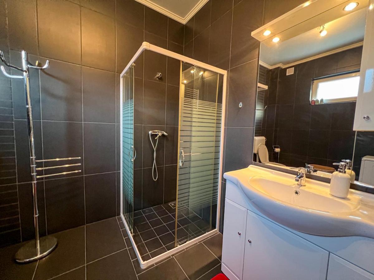Sunnyside Apartmanhaz Zalakaros Dış mekan fotoğraf