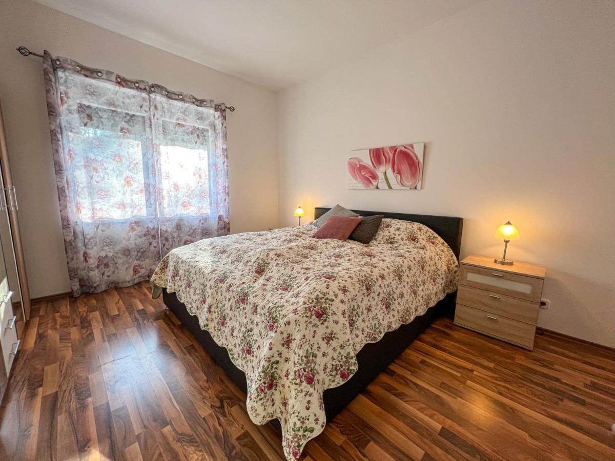 Sunnyside Apartmanhaz Zalakaros Dış mekan fotoğraf